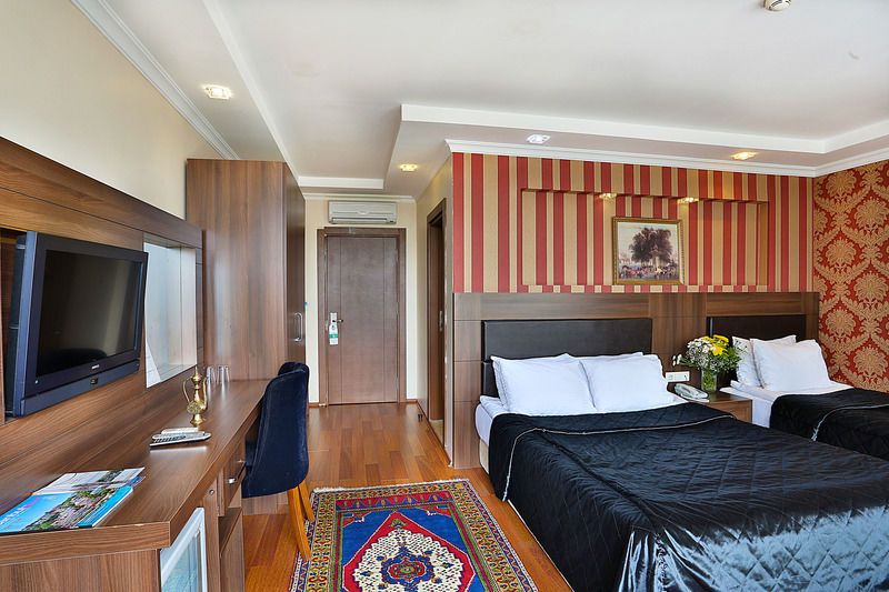 The Istanbul Hotel Extérieur photo