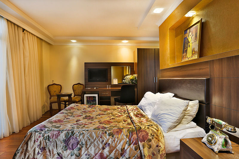 The Istanbul Hotel Extérieur photo