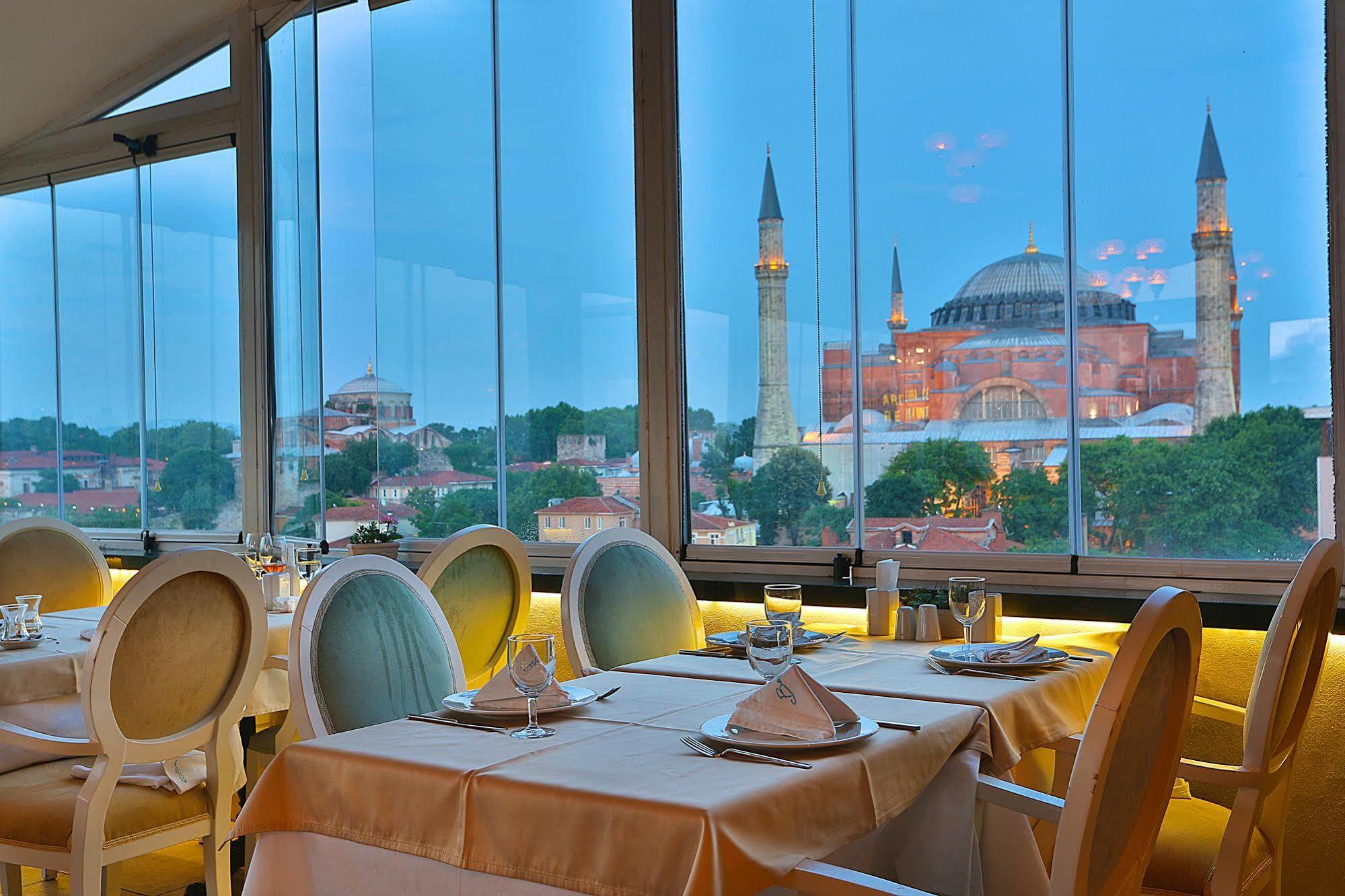 The Istanbul Hotel Extérieur photo